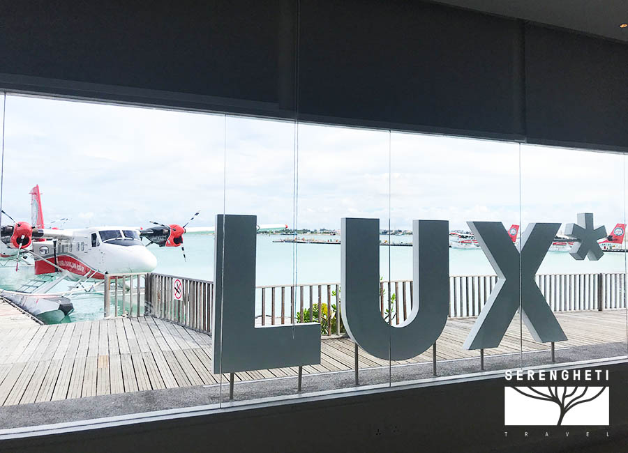 Lux-Maldives-lounge