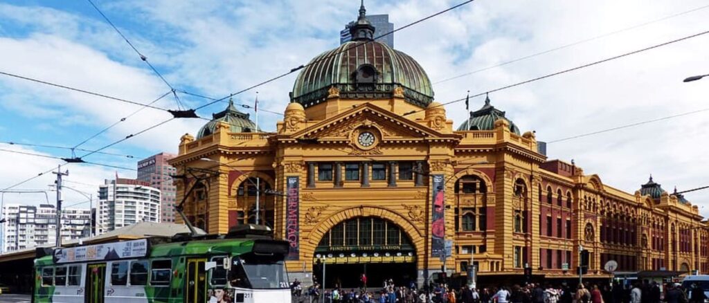Flinders-Street-Station-Melbourne