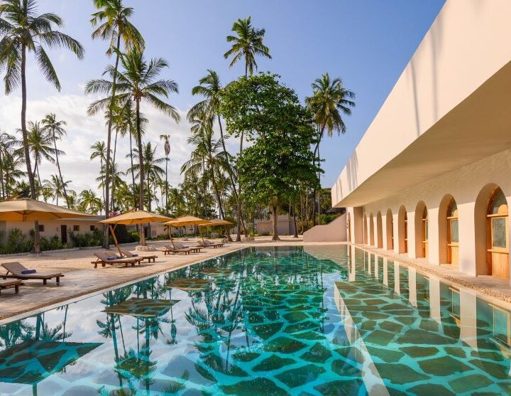 diamonds mapenzi beach