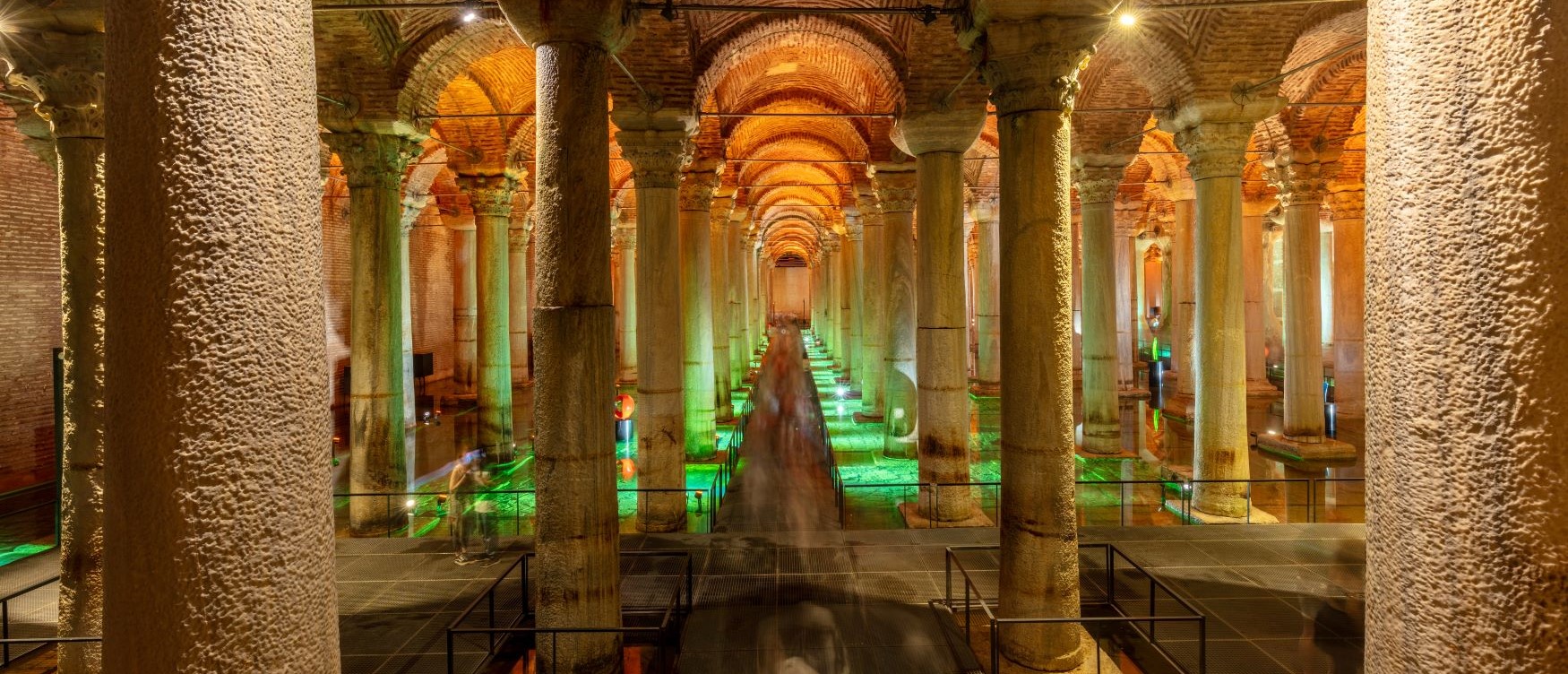 curiosità istanbul Basilica Cisterna