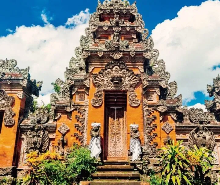 tour voyager indonesia