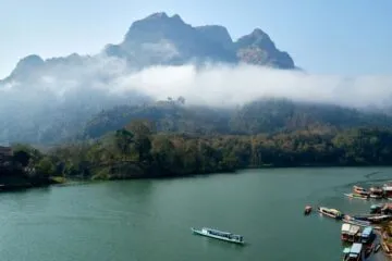 tour voyager laos